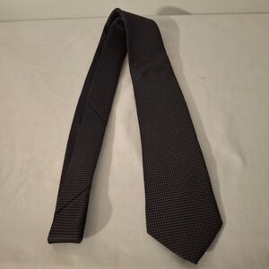 Adrienne Vittadini Men's Dark Blue And Pink Fashion Tie
